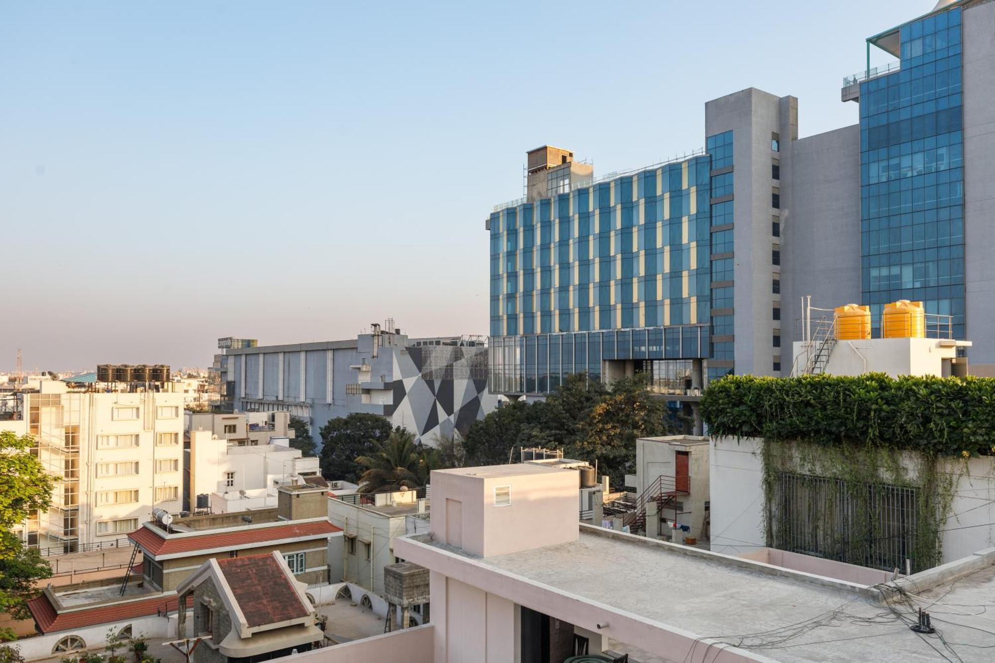 Mistyblue Stays Bangalore Esterno foto